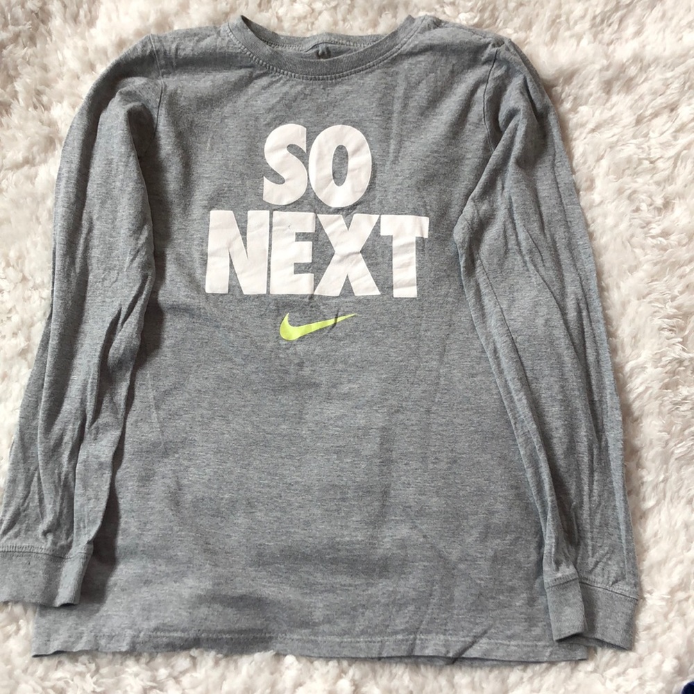 Boys Nike long sleeve shirt